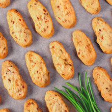 Load image into Gallery viewer, Buiteman - Gouda &amp; Chive Biscuits
