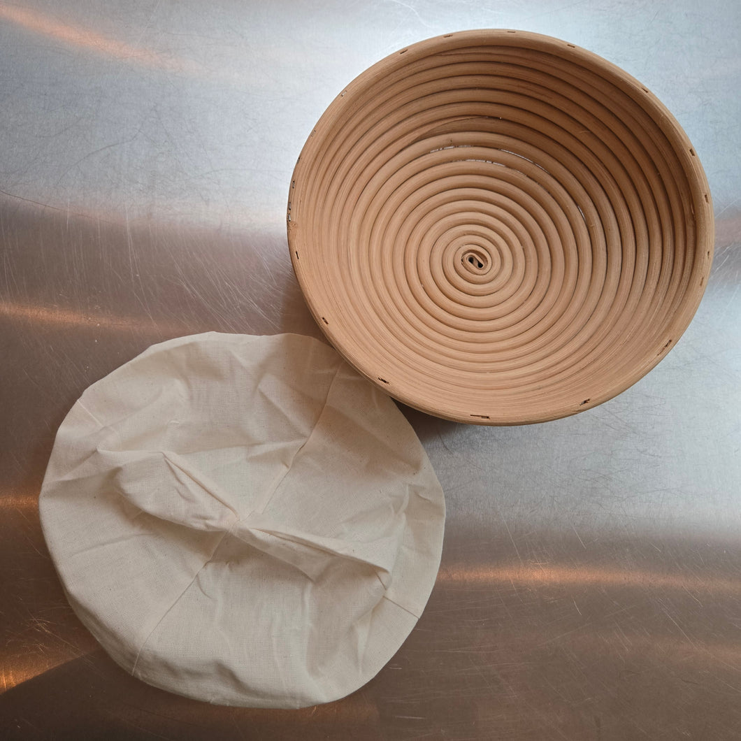 Round Loaf Bread Proving Basket with liner, Large 10